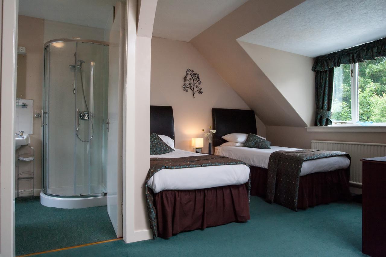 The Cnoc Hotel Struy Exterior foto